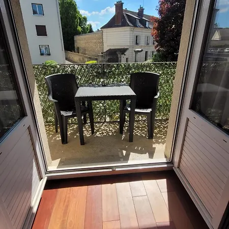 Nid Douillet Plein De Charme Avec Parking Gratuit Apartment
